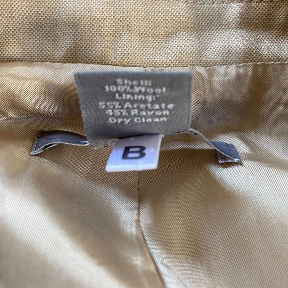 Ann Taylor Blazer - Picture 5 of 9